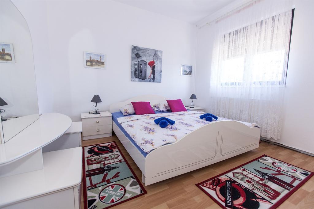 Apartments Vita Novi Vinodolski Quarto foto