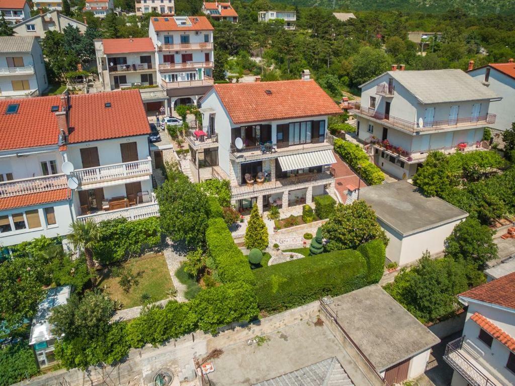 Apartments Vita Novi Vinodolski Exterior foto